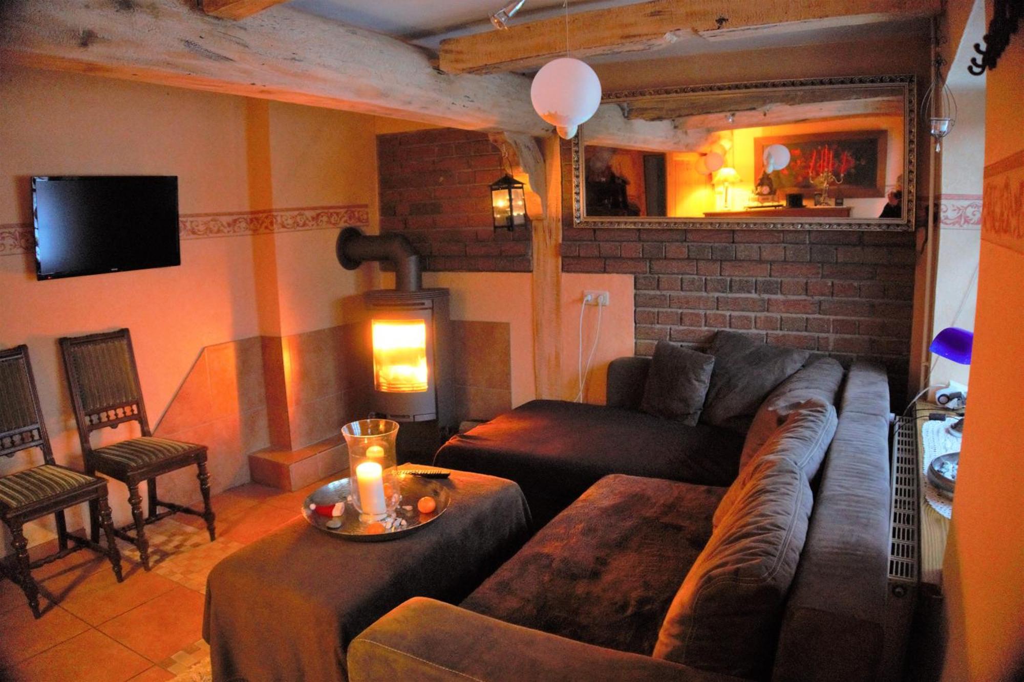 Altes Landhaus Oste, Klavier Appartement, 2 Zimmer Mit Kamin Hemmoor Exterior foto