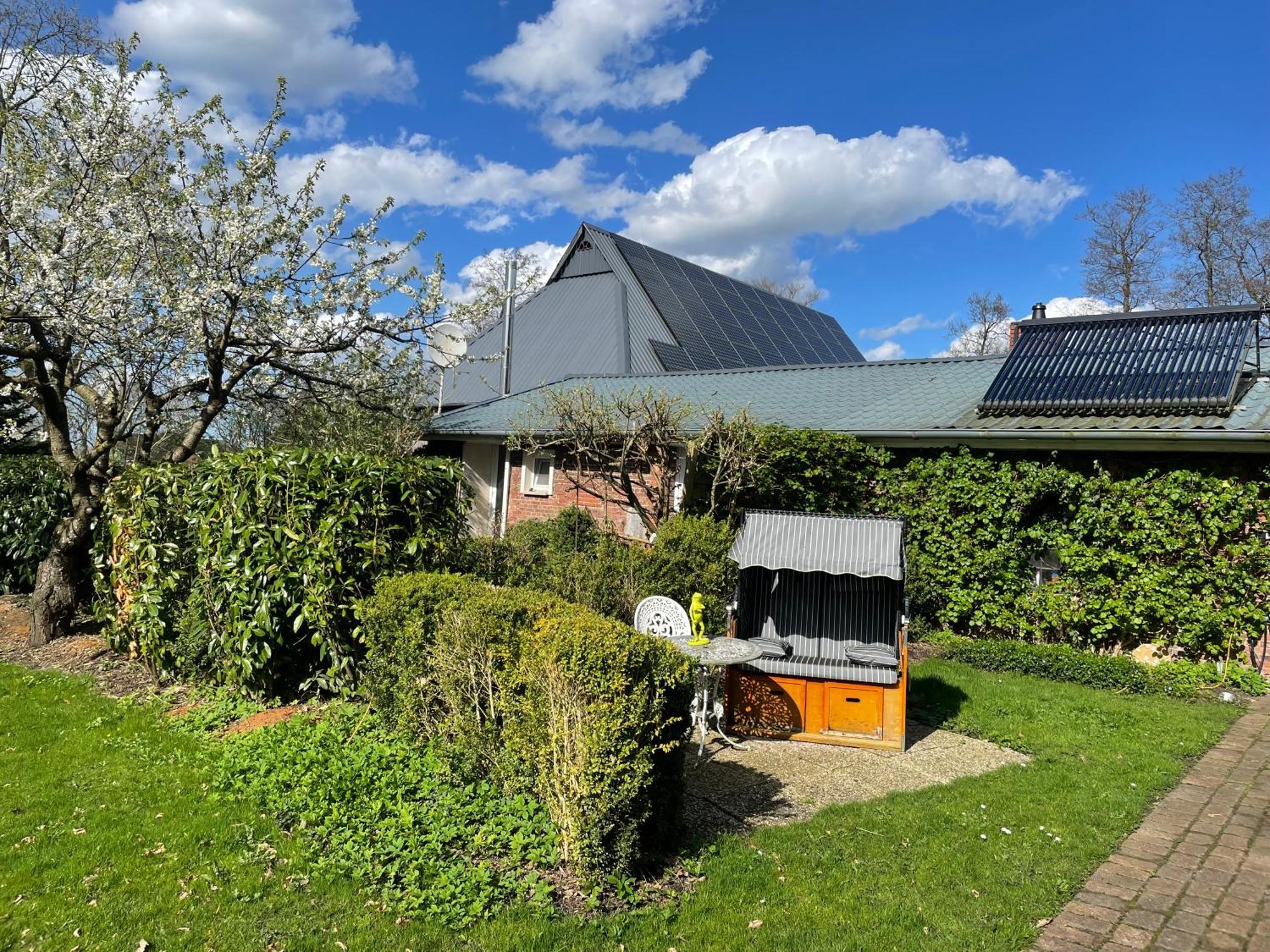 Altes Landhaus Oste, Klavier Appartement, 2 Zimmer Mit Kamin Hemmoor Exterior foto